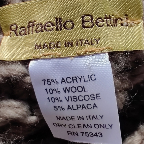 Italian Wool Acyrlic Bernie Knit Cap with Bill - Picture 4 of 4